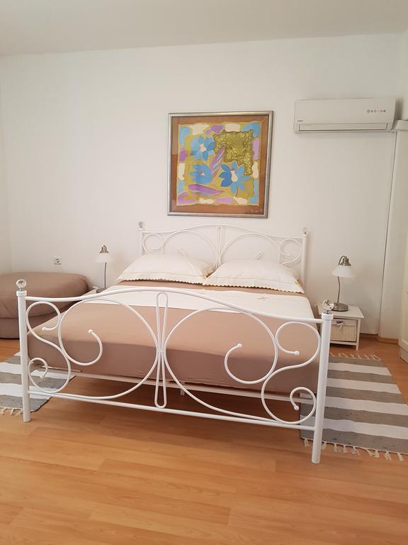 Apartments Andrea Шибеник Екстер'єр фото
