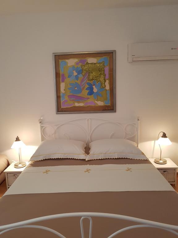 Apartments Andrea Шибеник Екстер'єр фото